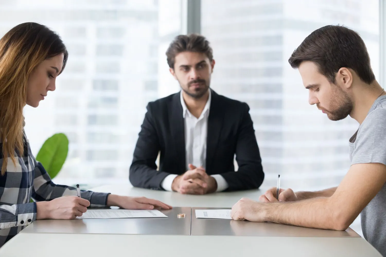 How EH Mediation Guides Couples Toward Fair and Balanced Outcomes Blandford Forum